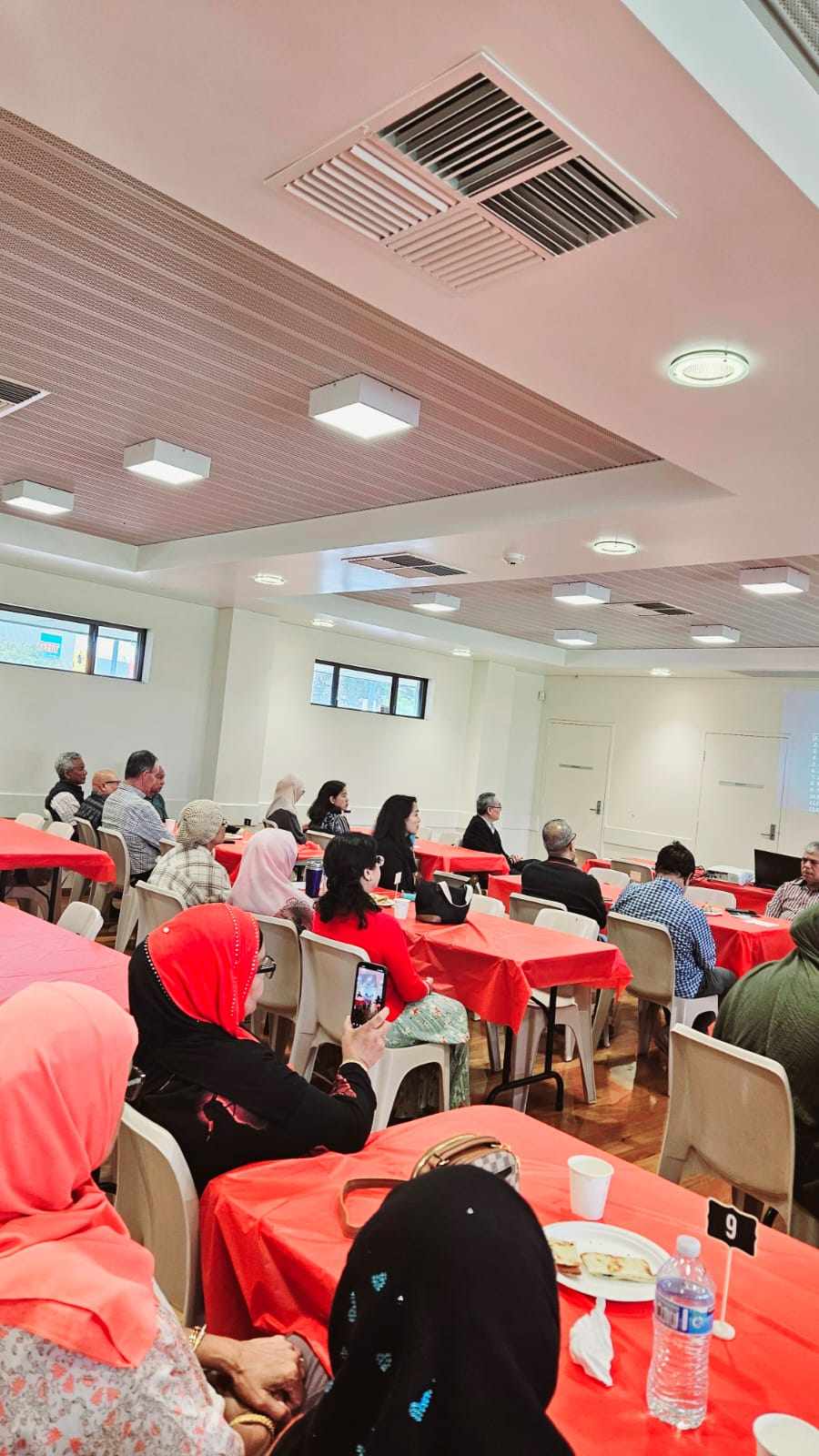 received_561484363387728